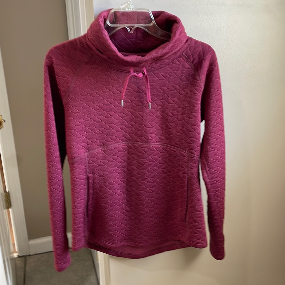 Marmot, size medium, maroon color turtleneck pullover. Worn 3 times, almost new